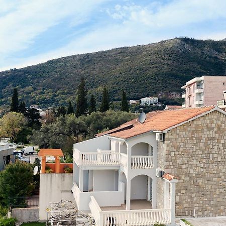 Family Residence Petrovac Εξωτερικό φωτογραφία